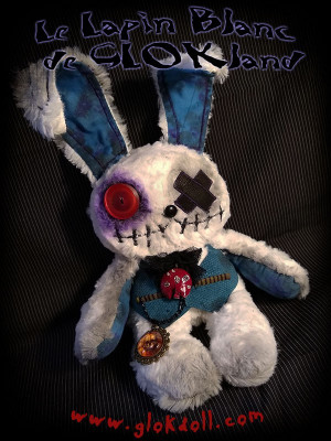 Le Lapin Blanc de GLOKland, peluche GLOKdoll Middle