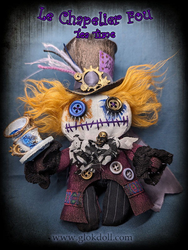 Le Chapelier Fou Tea Time, GLOKdoll