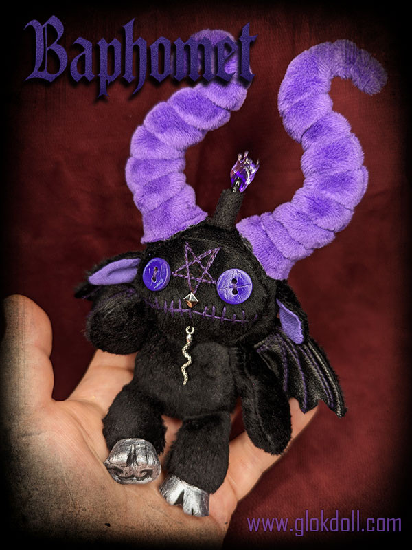 Baphomet, mi démon mi peluche